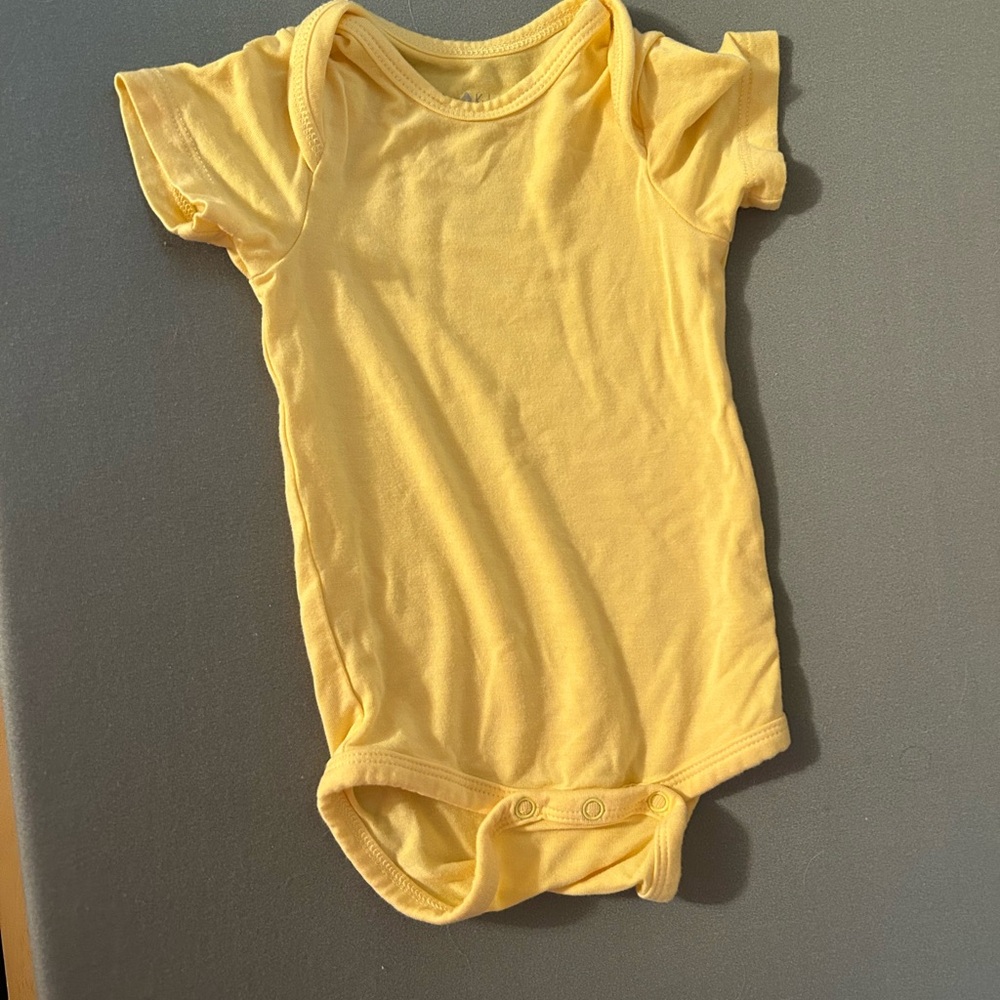 Kyte Baby onsie
